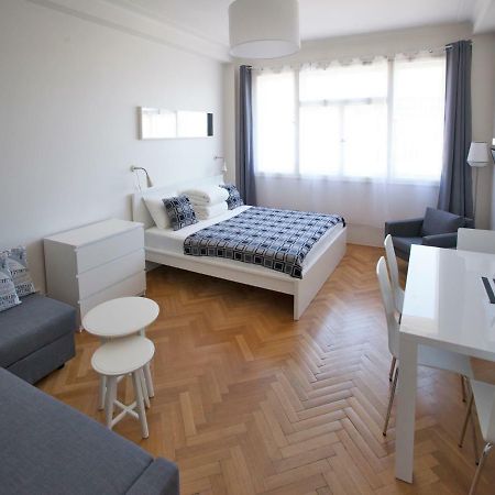 Casa Anna Apartment Opletalova Прага Экстерьер фото